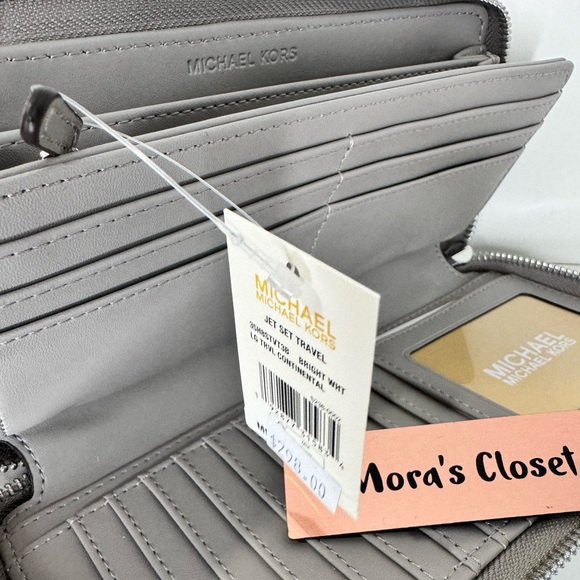 🦋Michael Kors Large Continental Wallet - Picture 6 of 6